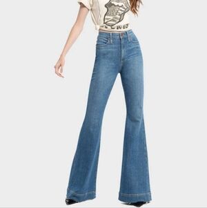 Alice + Olivia You Look Beautiful Bell Bottom Cuffed Blue Jeans Sz 25